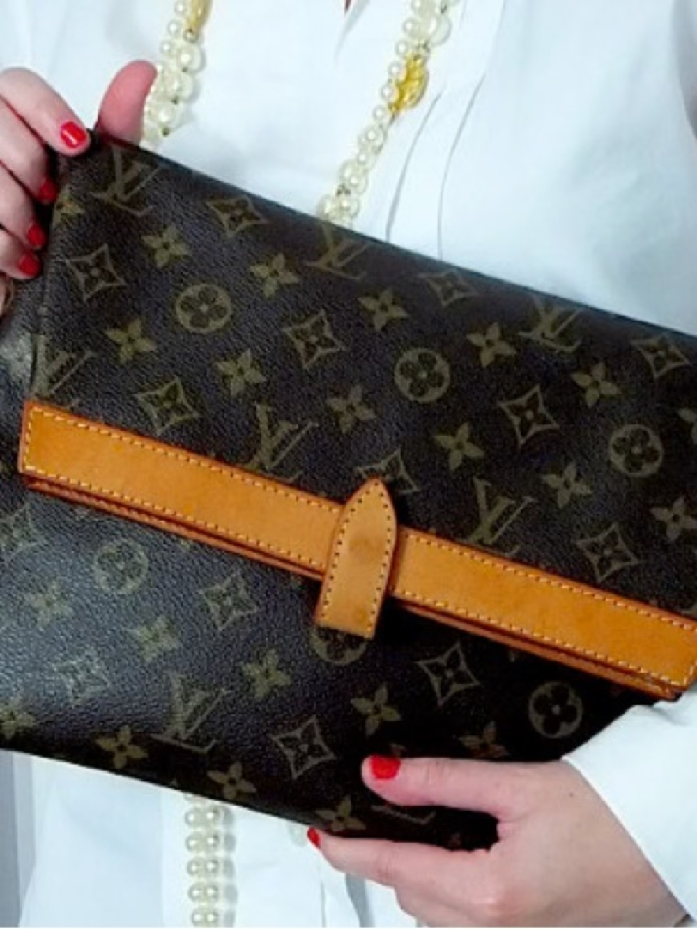 RARE Louis Vuitton Vintage Monogram Pliante Clutch Crossbody Discontinued